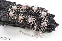 Flower wirework chain bracelet