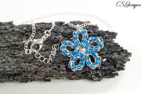 Wire crochet flower necklace
