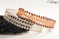 Intertwining loops wirework bracelet
