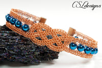 Celtic knot wire macrame bracelet ⎮ Copper and blue