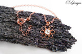 Flower wirework pendant necklace