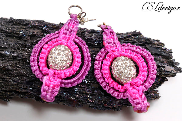 Circles macrame earrings ⎮ Purple and pink