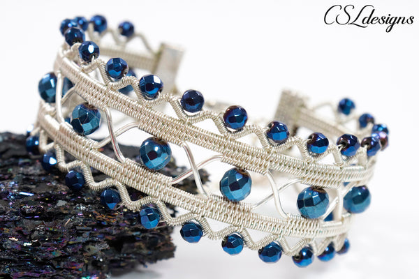 Beaded art deco wirework bracelet ⎮ Silver and blue