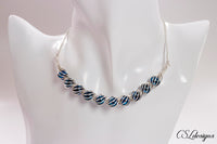 Candy spirals wirework necklace ⎮ Silver and blue