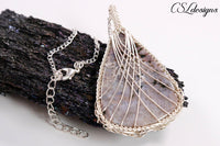 Organic wire kumihimo cabochon necklace ⎮ Silver and grey