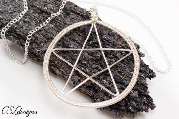 Pentagram necklace ⎮ Silver
